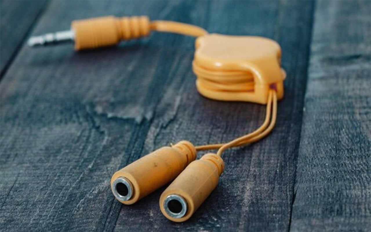 7 Best Headphone Splitter in 2026