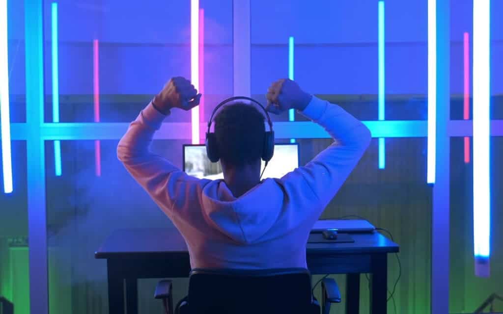 Should I Get A Gaming Laptop or Desktop?