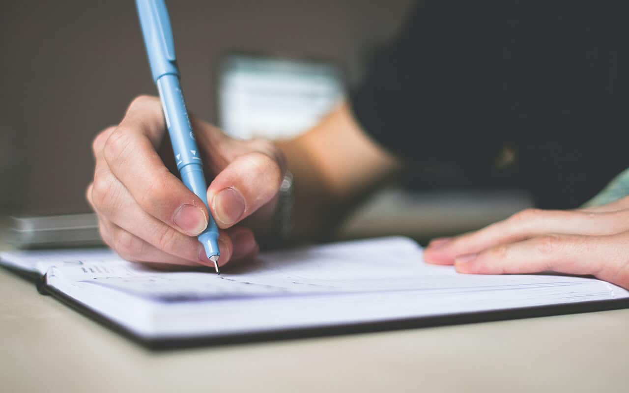 How to set up an APA format of an essay in Google Docs